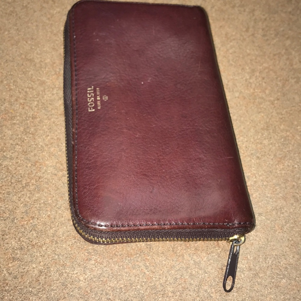 Fossil Zip Around Wallet - image 2